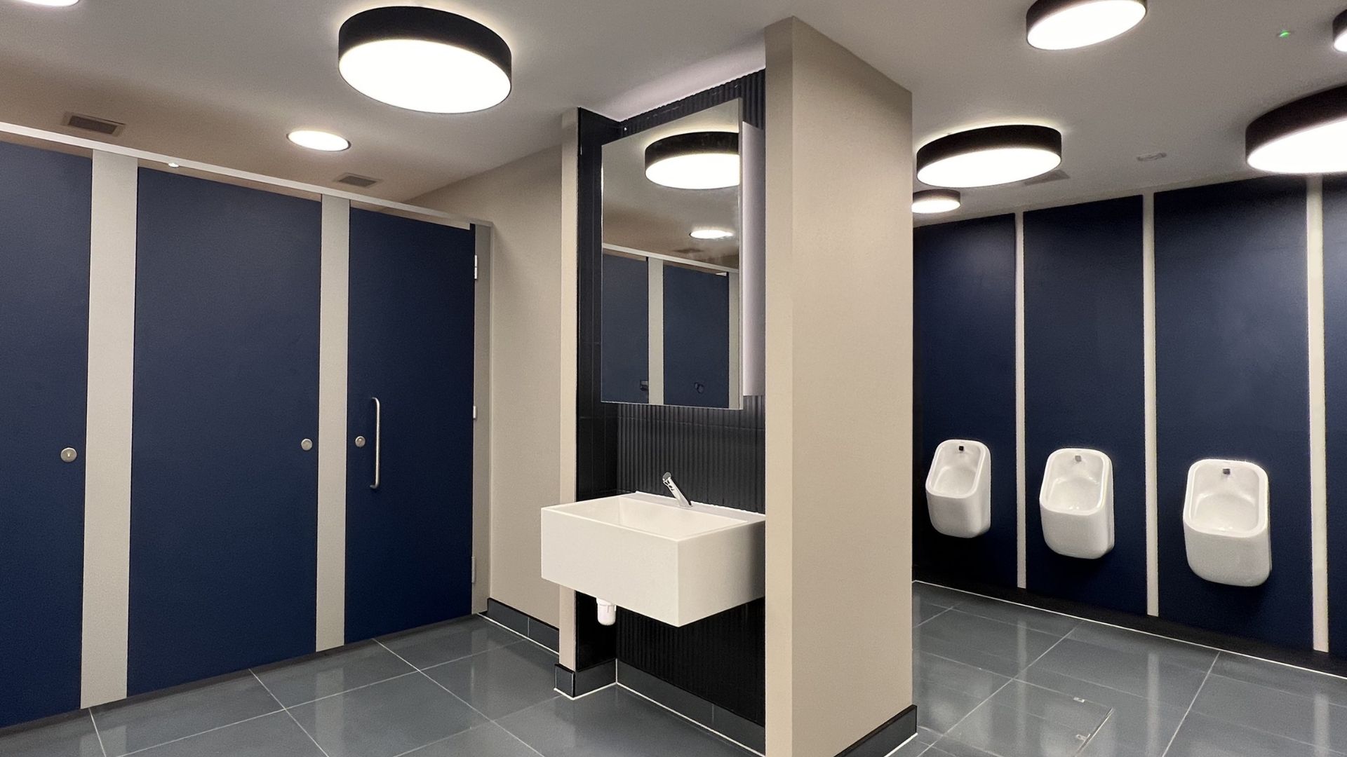 toilet cubicle jakarta